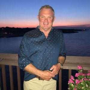 Meet your Posher, Thomas